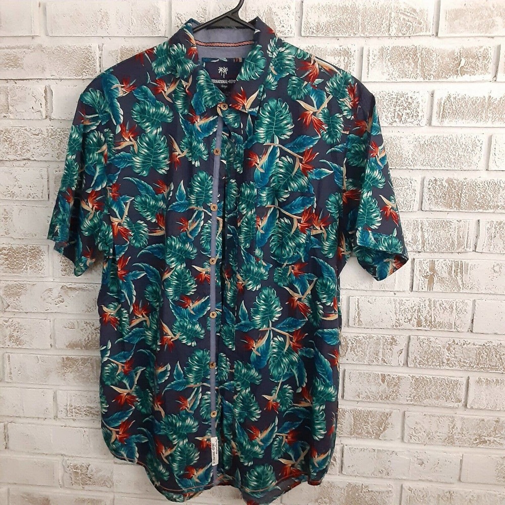 International Report Large Button Down Hawaiian, Magnum P.I.